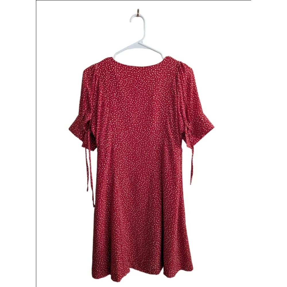 Women's Madewell Red & White Floral Silk Button-Front Mini Dress Size 4 (S) - Picture 5 of 13
